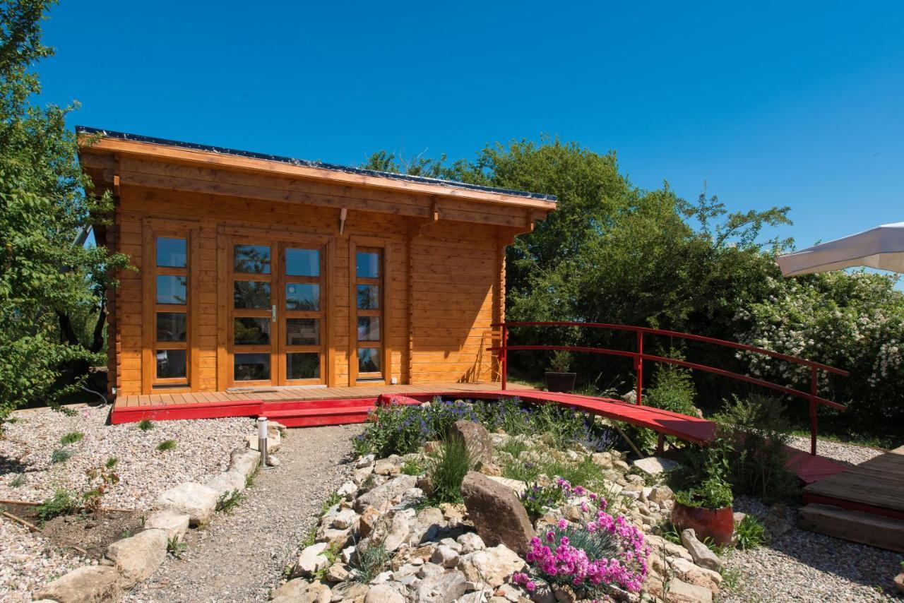 Le Petit Flo Hotel Flocourt Exterior photo